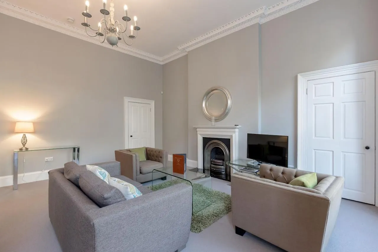 Destiny Scotland - Q-Residence Édimbourg Appartement