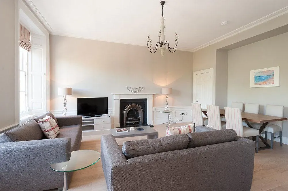 Destiny Scotland - Q-Residence Édimbourg 0*,