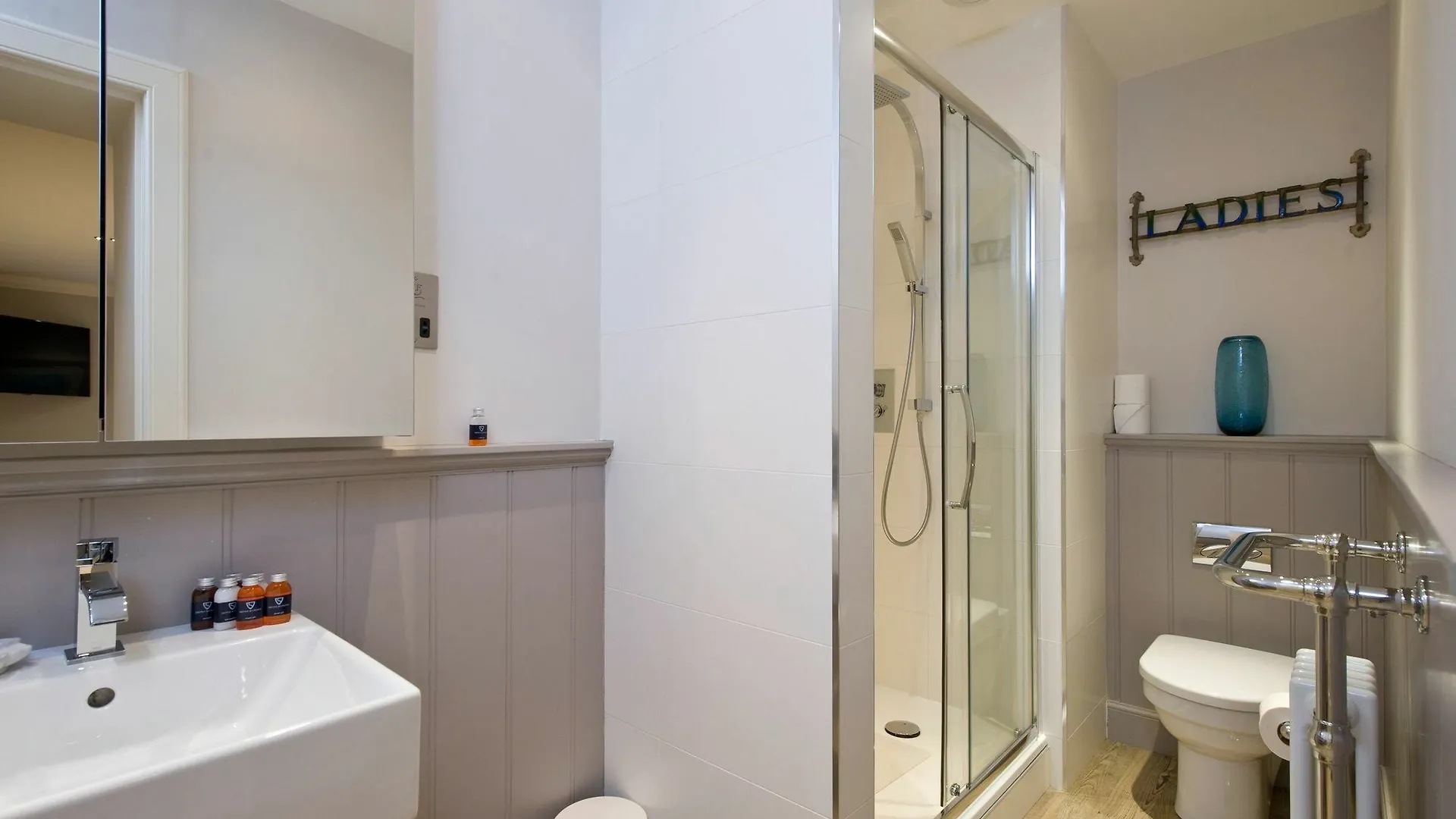 Destiny Scotland - Q-Residence Édimbourg