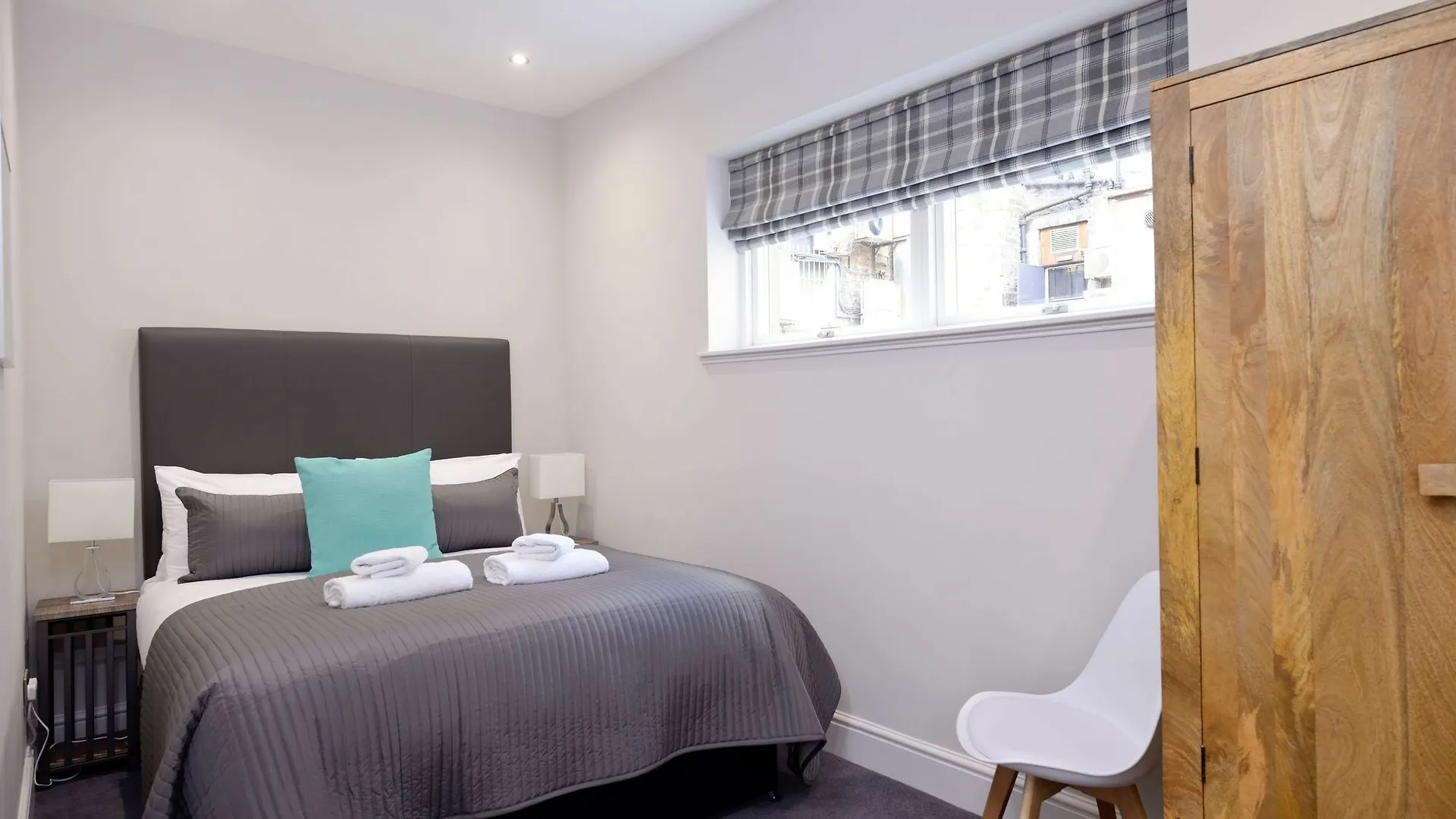 Destiny Scotland - Q-Residence Édimbourg